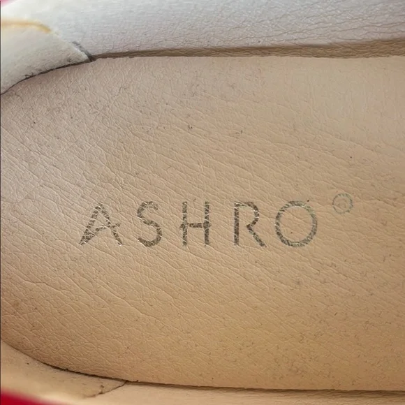 NWOT Ashrow Womens Monroe &  main Driving Moc SZ: 8.5 Shiny Cherry Red - Picture 2 of 6